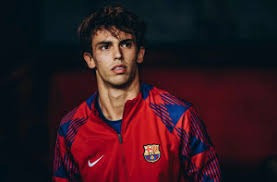 纽约洋基队证实已联系自由球员投手斯内尔，寻求加强轮值的左投压制力